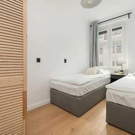 Przestronny Bialy Apartament Wrzeszcz By Renters Lejlighed *